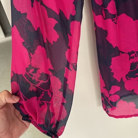 Jenny Han 100% Silk Floral Blouse, Size S - Picture 4 of 7